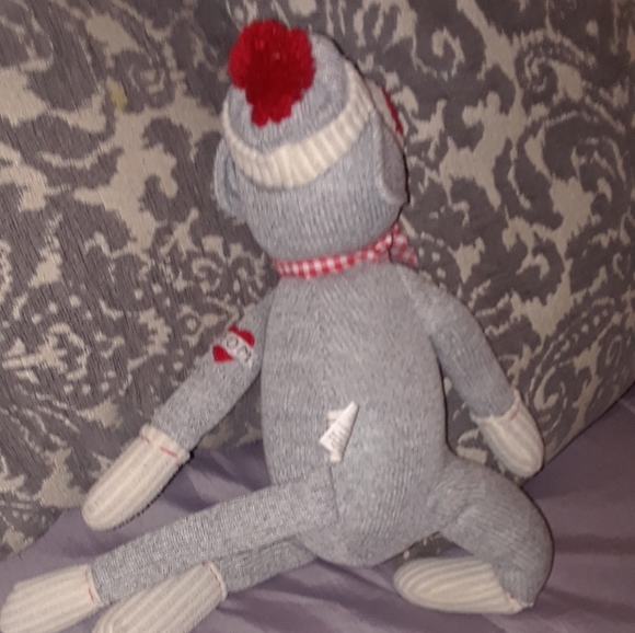 Kathleens' traditional gray sock monkey - Picture 4 of 11